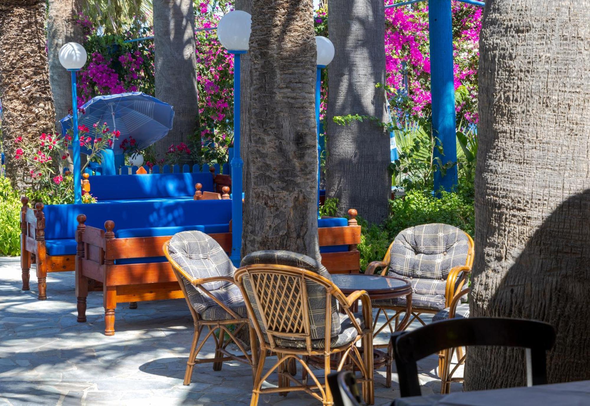 Palm Bay By Estia Hotell Sissi Eksteriør bilde